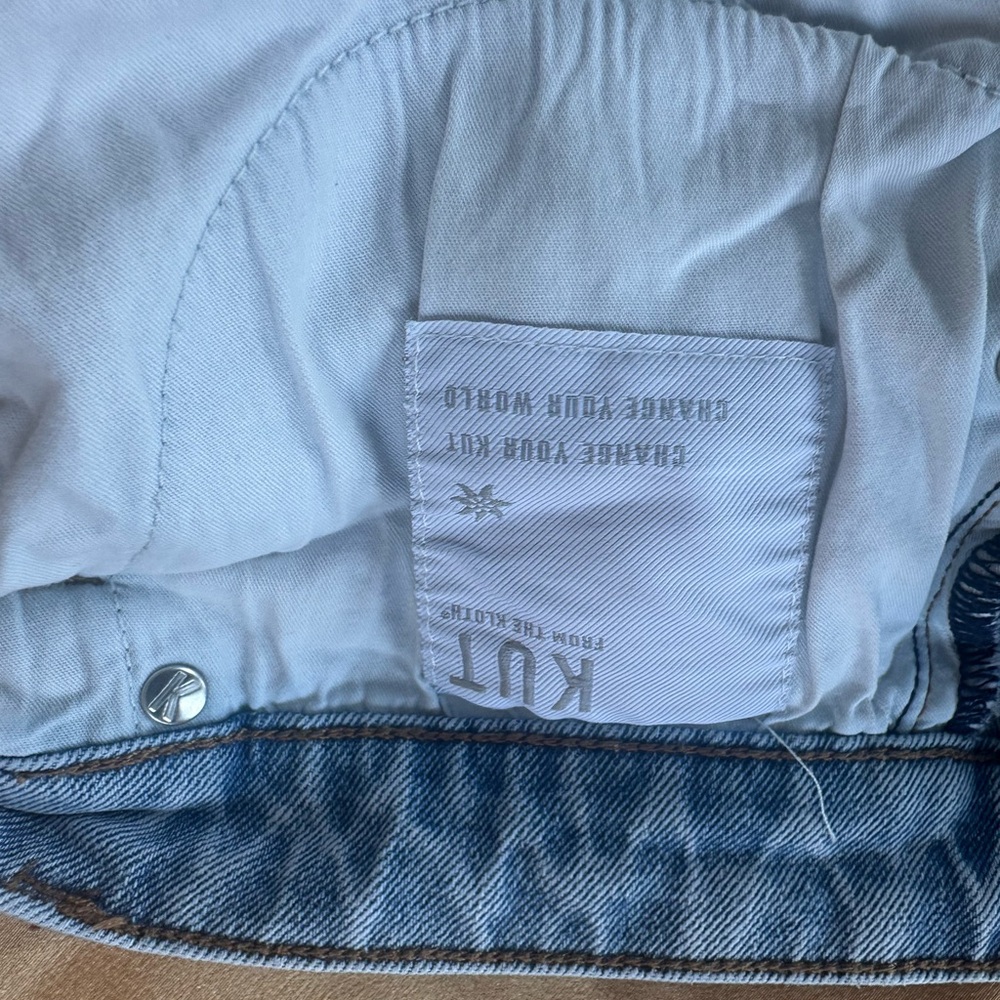 Kut from the Kloth Light Blue Frayed Jean Shorts - Picture 7 of 7